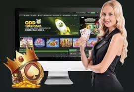 Antarmuka Teen Patti di aplikasi betwin77 dengan tampilan meja kartu real-time